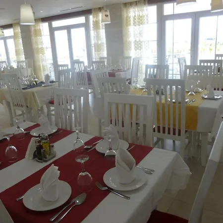 Villamaria 3*