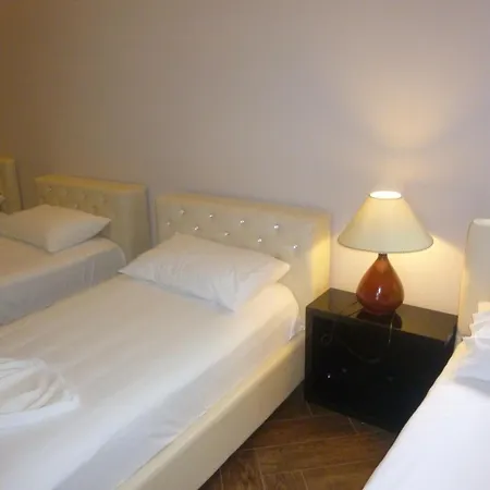 Hotel Villamaria 3*