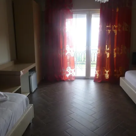 Villamaria Hotel 3*