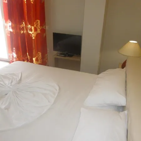 Villamaria 3*