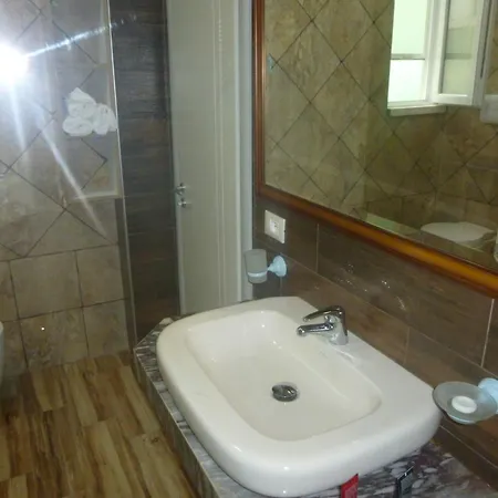 Villamaria 3*