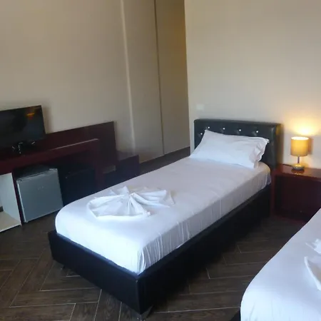 Hotel Villamaria 3*