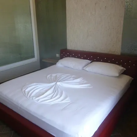 Villamaria Hotel 3*
