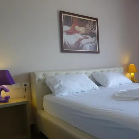 Villamaria 3* Zvernec