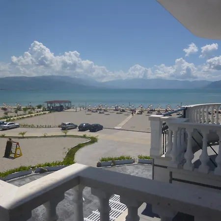 Villamaria Hotel 3*