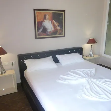 Villamaria 3*